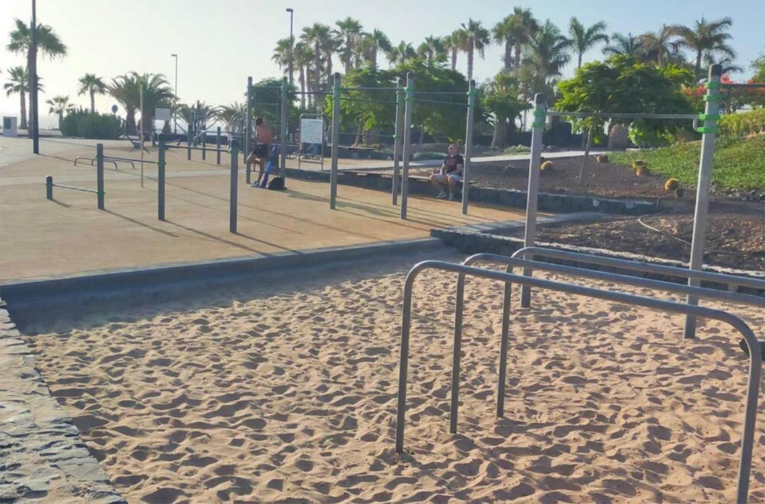 Alcala Seaside Apartment, Two Rooms, Private Parking エクステリア 写真