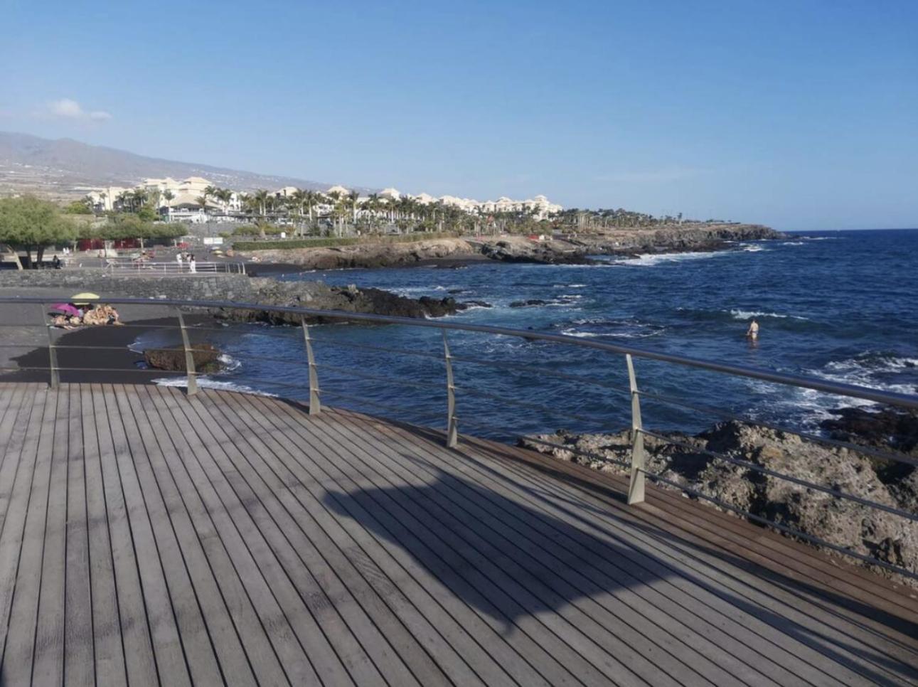 Alcala Seaside Apartment, Two Rooms, Private Parking エクステリア 写真