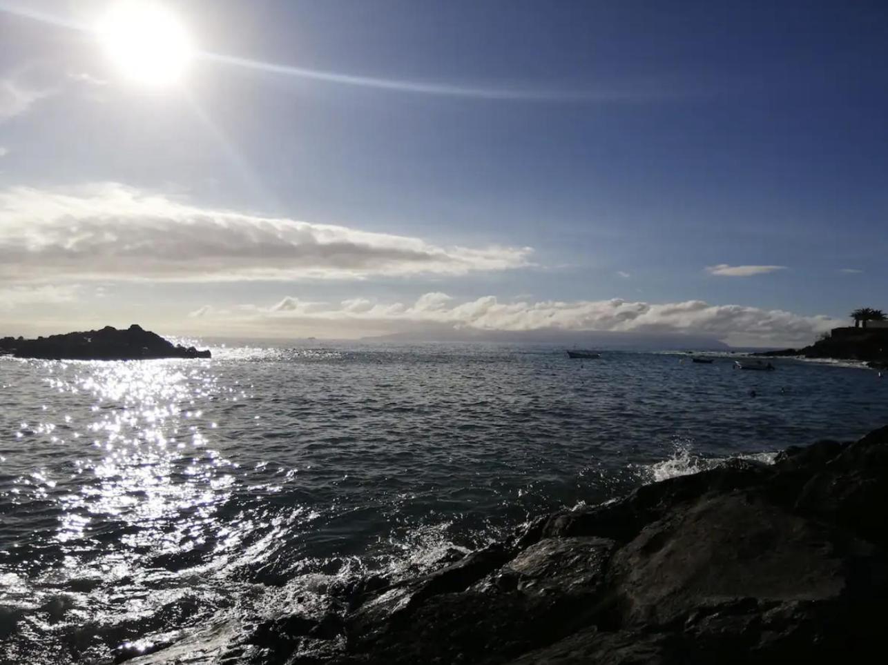 Alcala Seaside Apartment, Two Rooms, Private Parking エクステリア 写真
