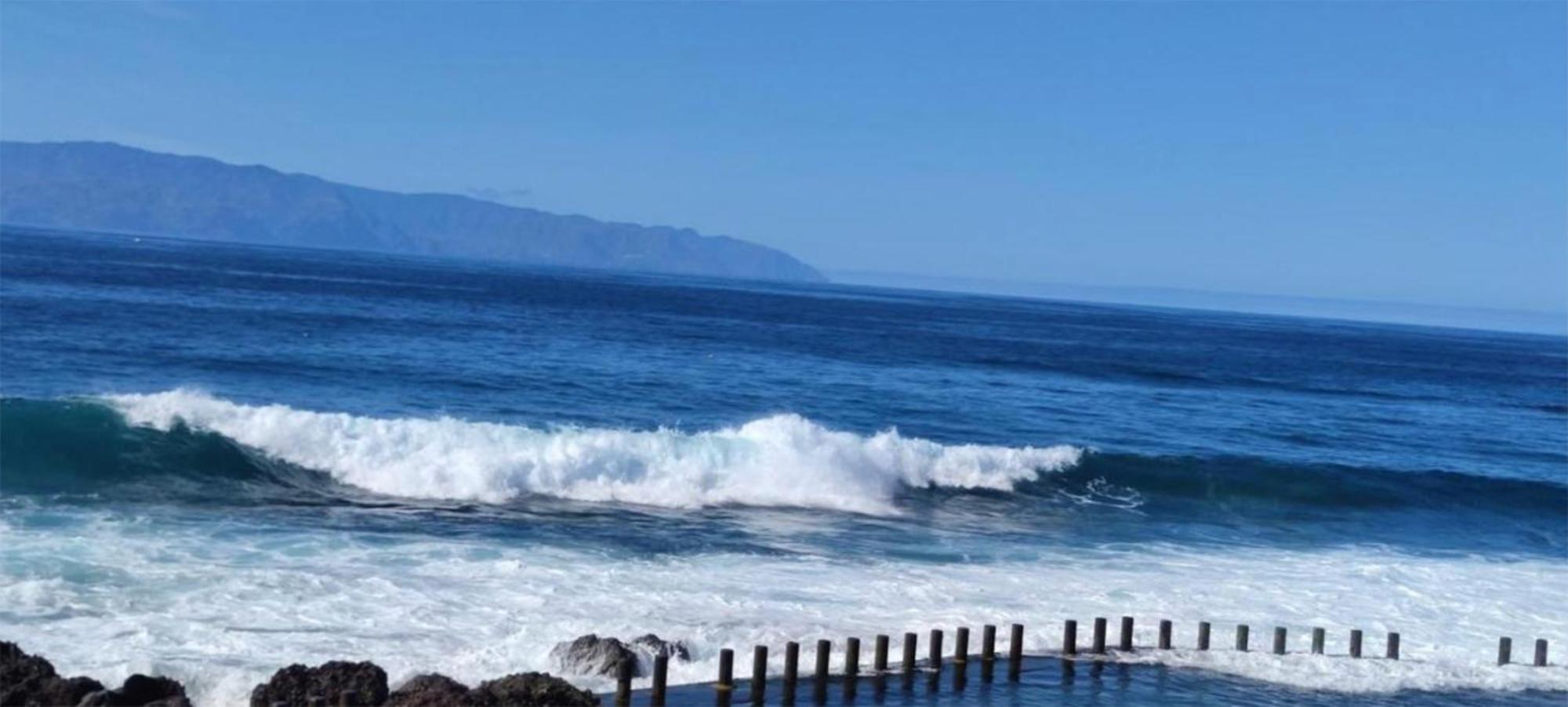 Alcala Seaside Apartment, Two Rooms, Private Parking エクステリア 写真