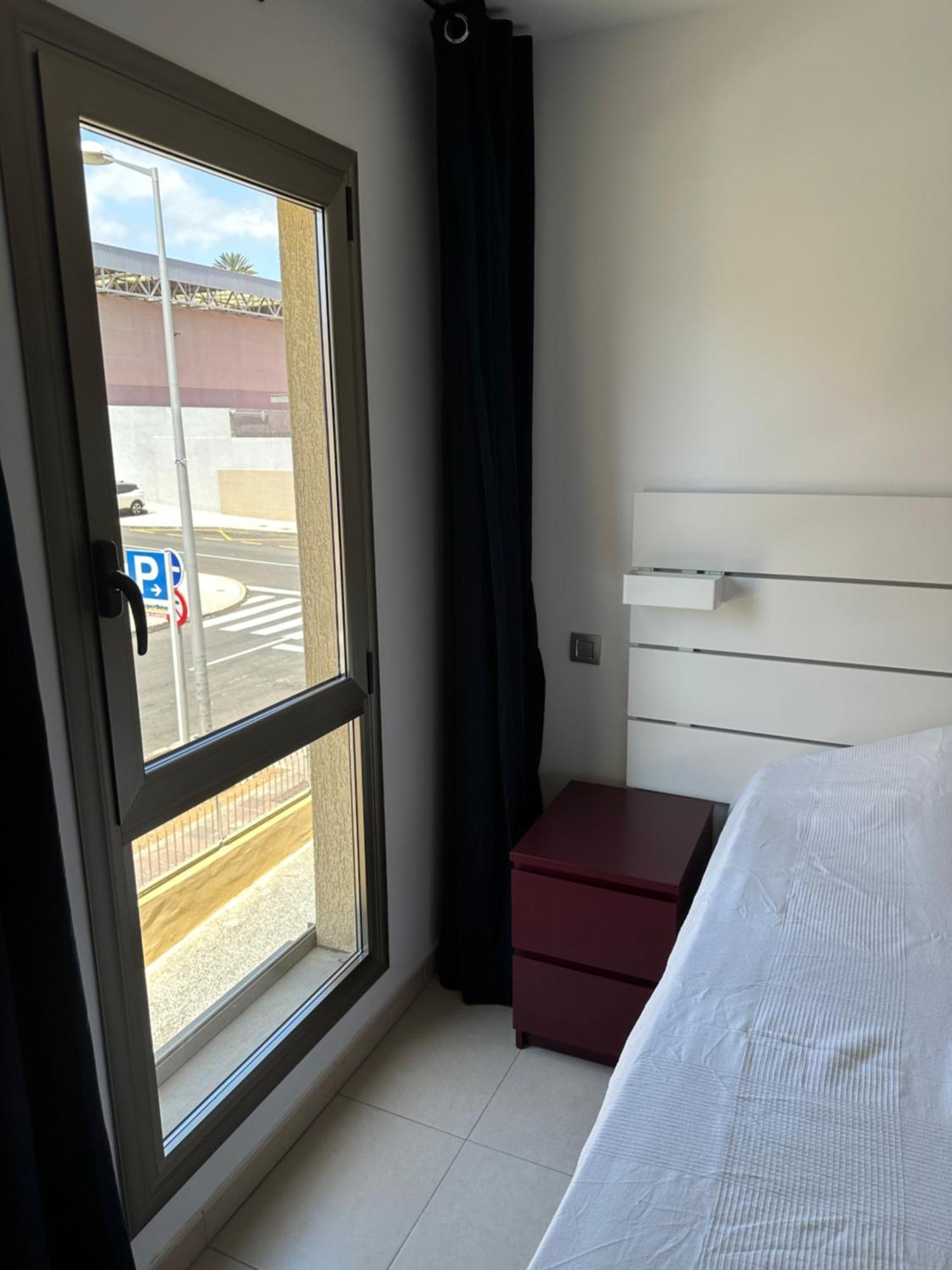 Alcala Seaside Apartment, Two Rooms, Private Parking エクステリア 写真