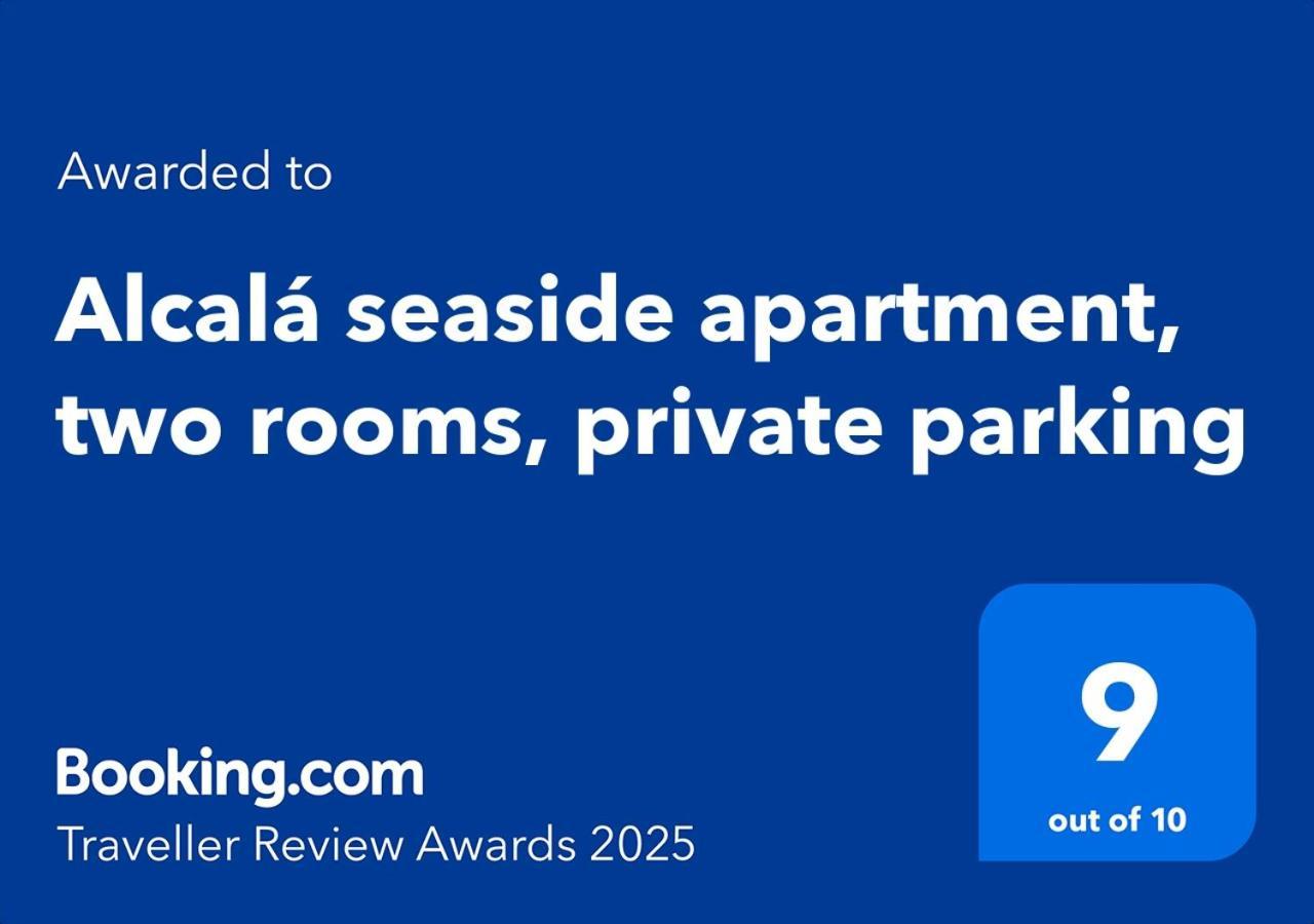 Alcala Seaside Apartment, Two Rooms, Private Parking エクステリア 写真